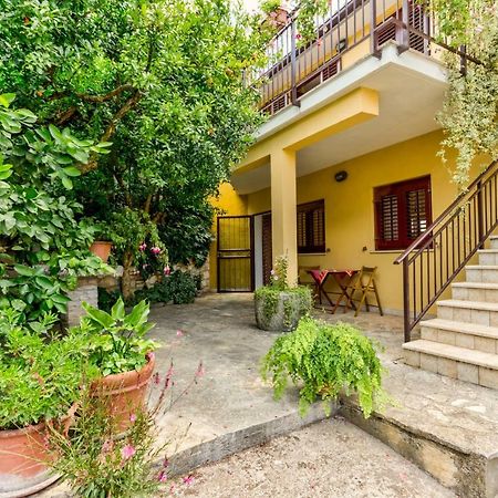 Apartments Redenta Tar-Vabriga Dış mekan fotoğraf