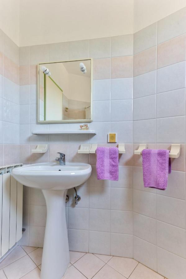 Apartments Redenta Tar-Vabriga Dış mekan fotoğraf